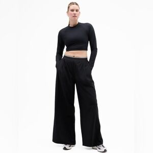 NWT Athleta Stratosphere Black Wide Leg Pant Size Small (#587872)